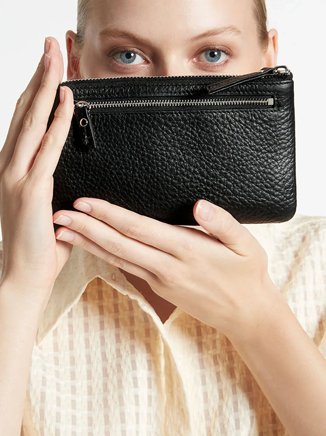 STATUS ANXIETY SMOKE AND MIRRORS POUCH - Image 2