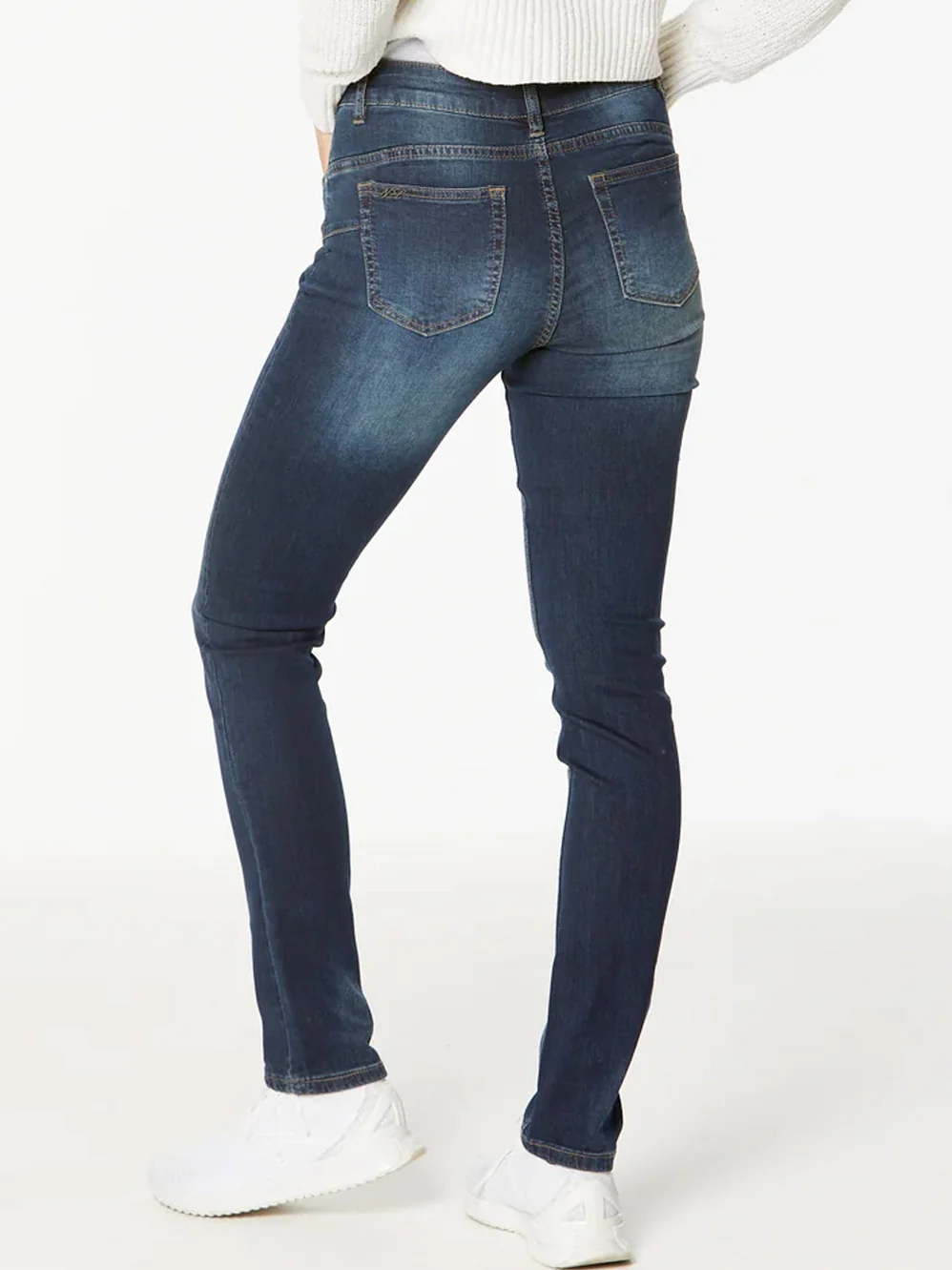 NEW LONDON RAUNDS SLIM JEAN - Image 6