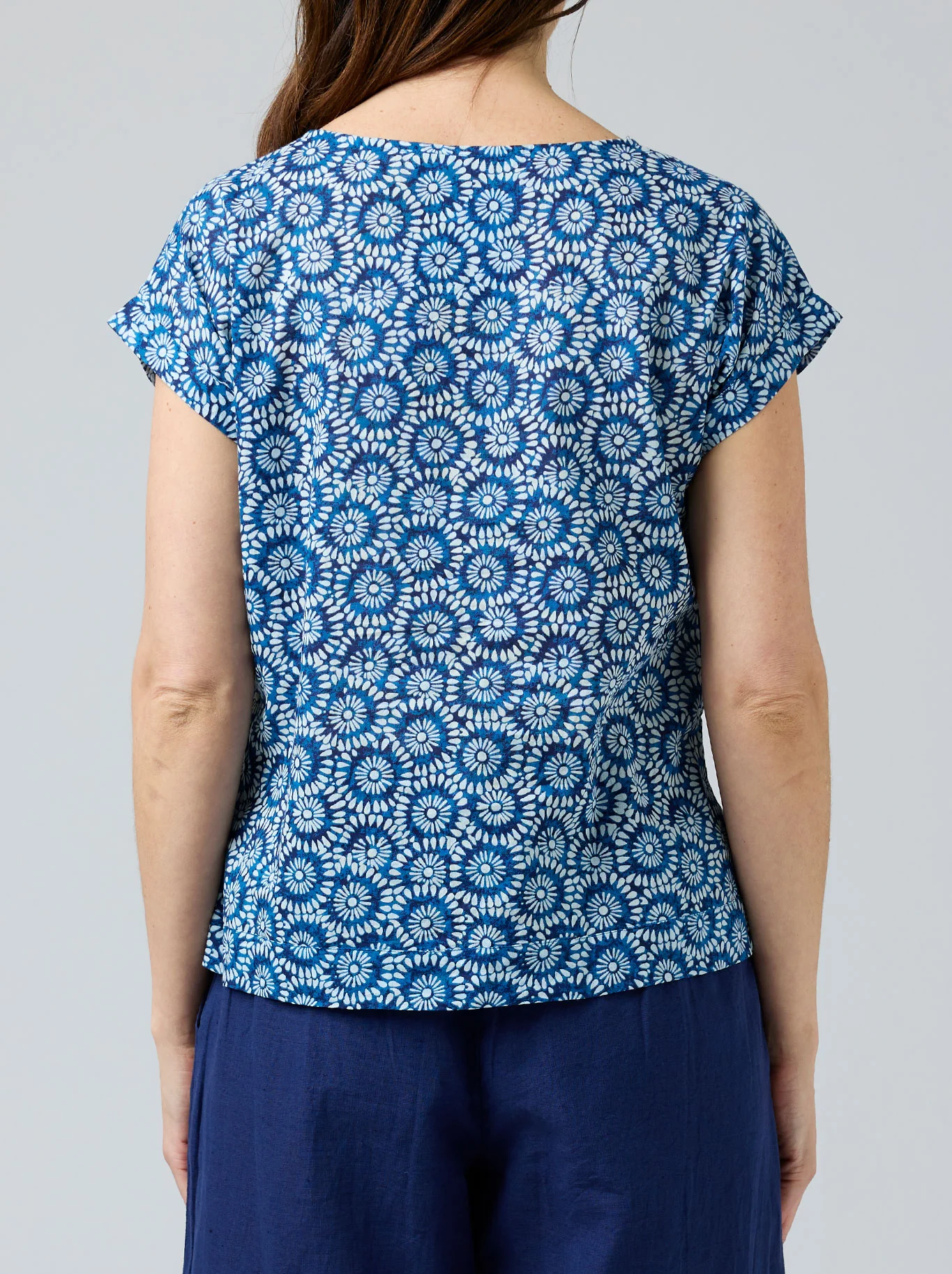CAKE VICKY ROUND NECK - Image 12