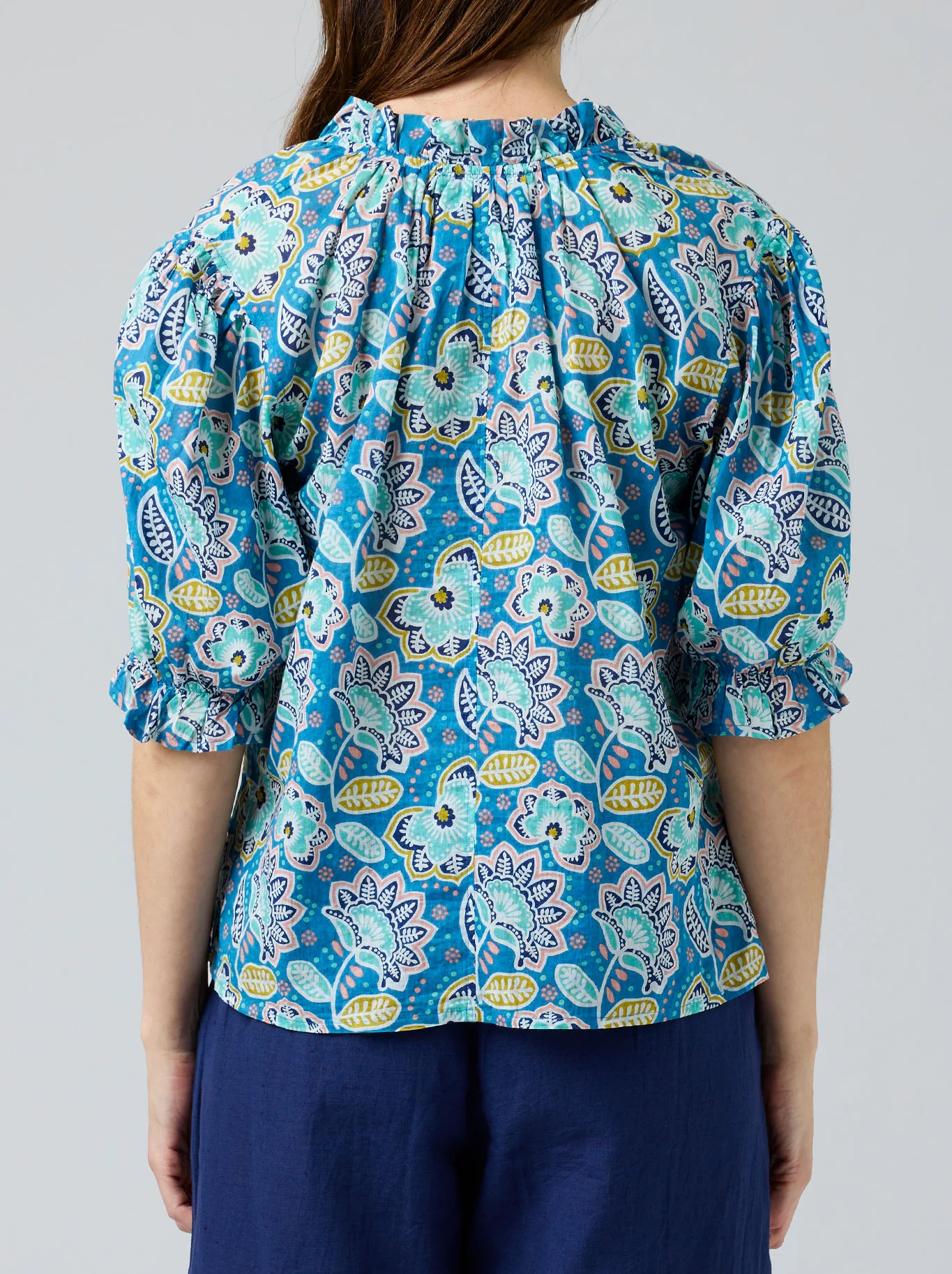 CAKE TIE NECK BLOUSE - Image 9