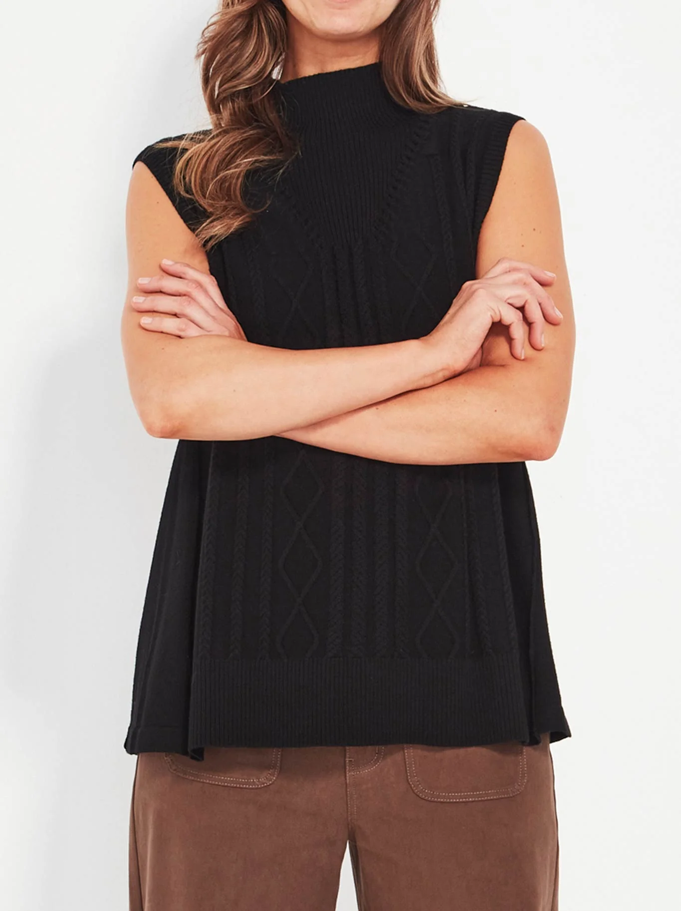VERGE CHERISH VEST