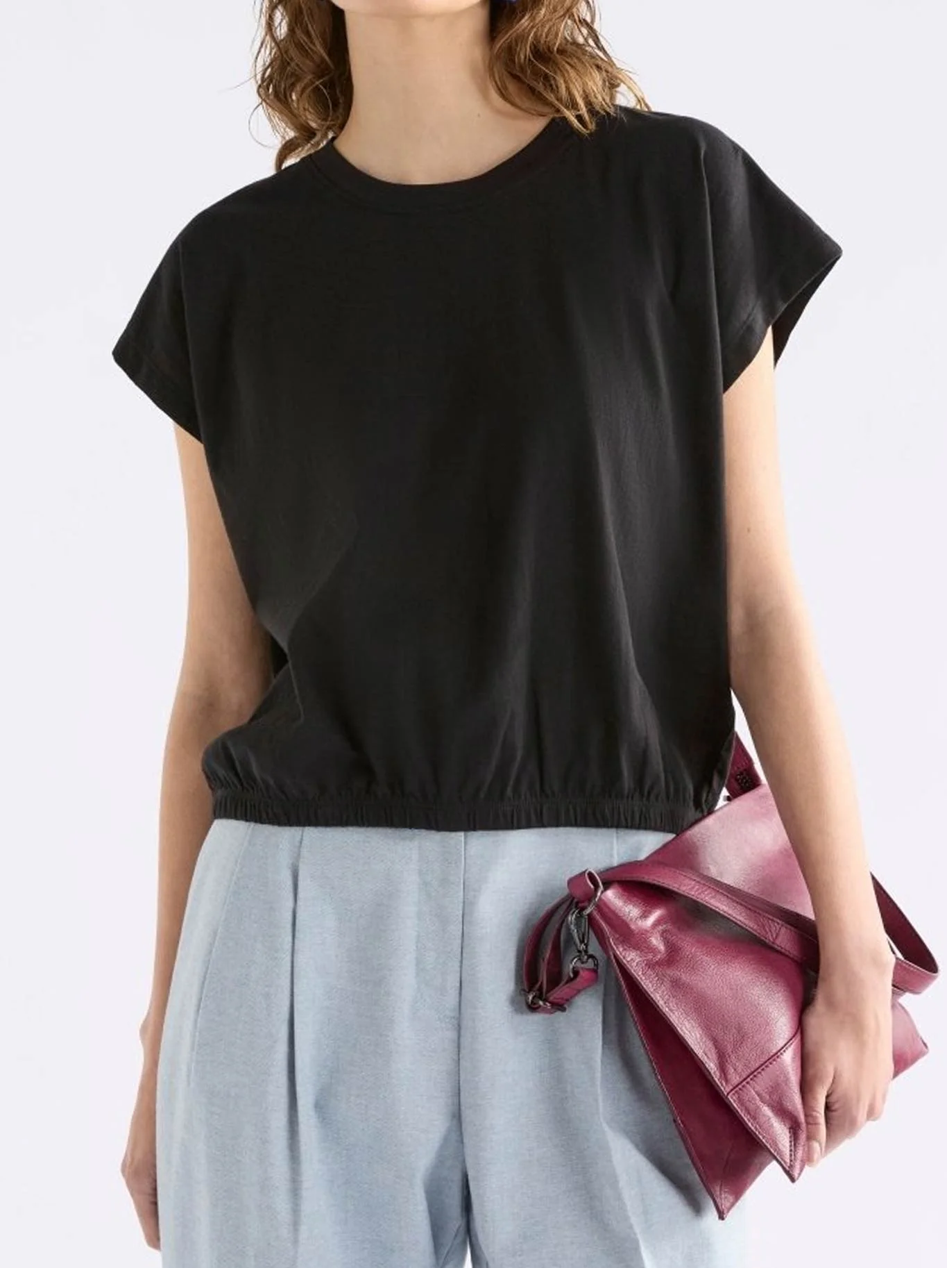 ELK KRUIS TEE