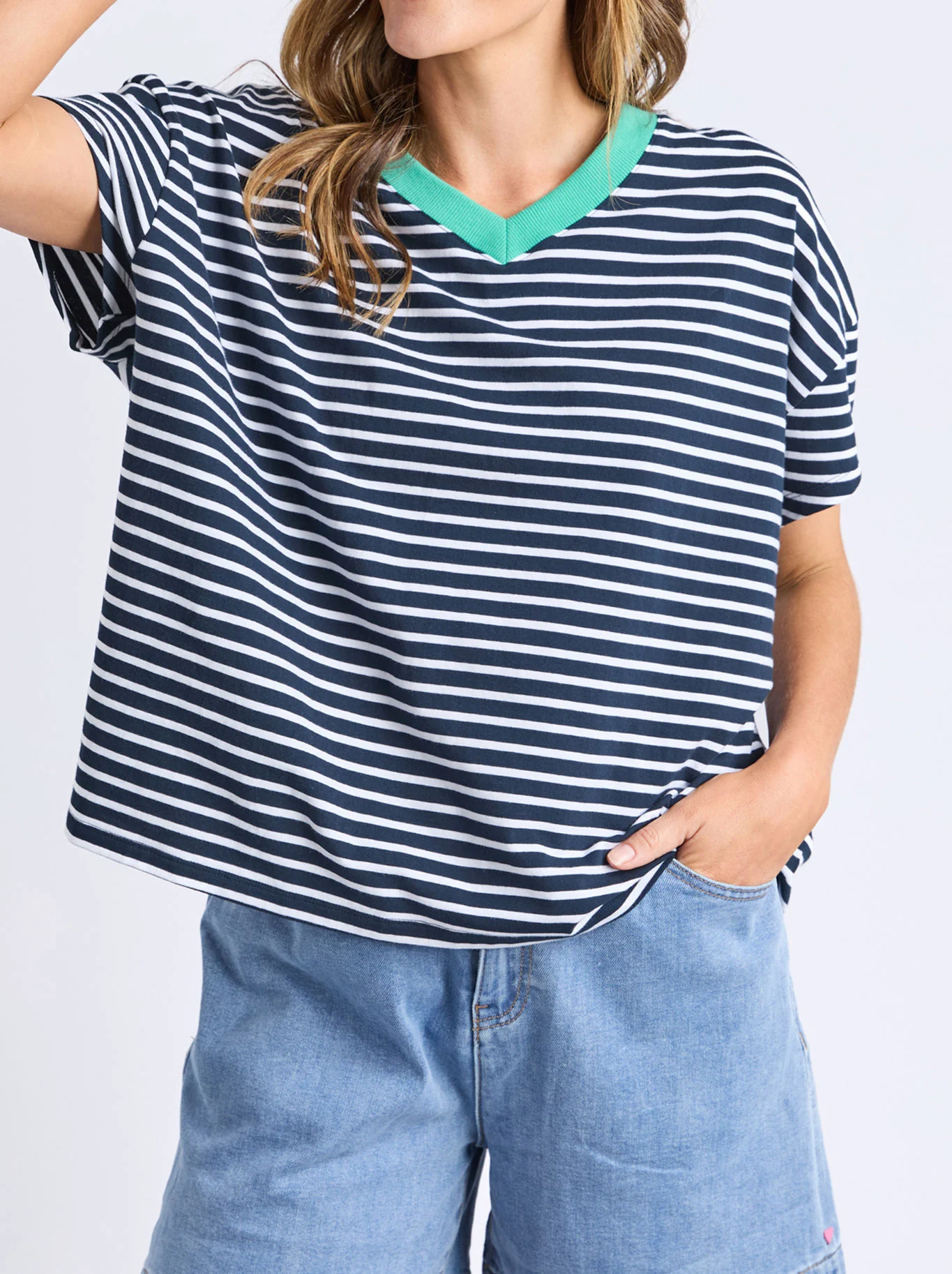 ELM SABRINA TEE