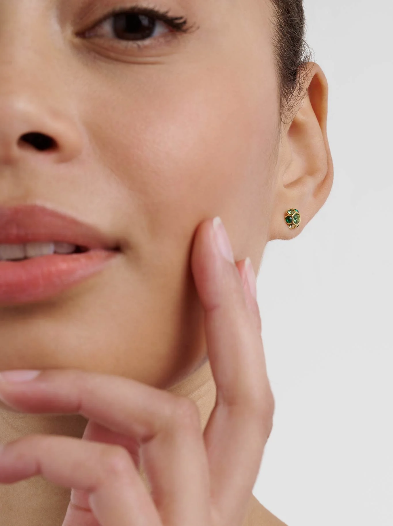 TED BAKER GEMME CRYSTAL STUD EARRING - Image 2