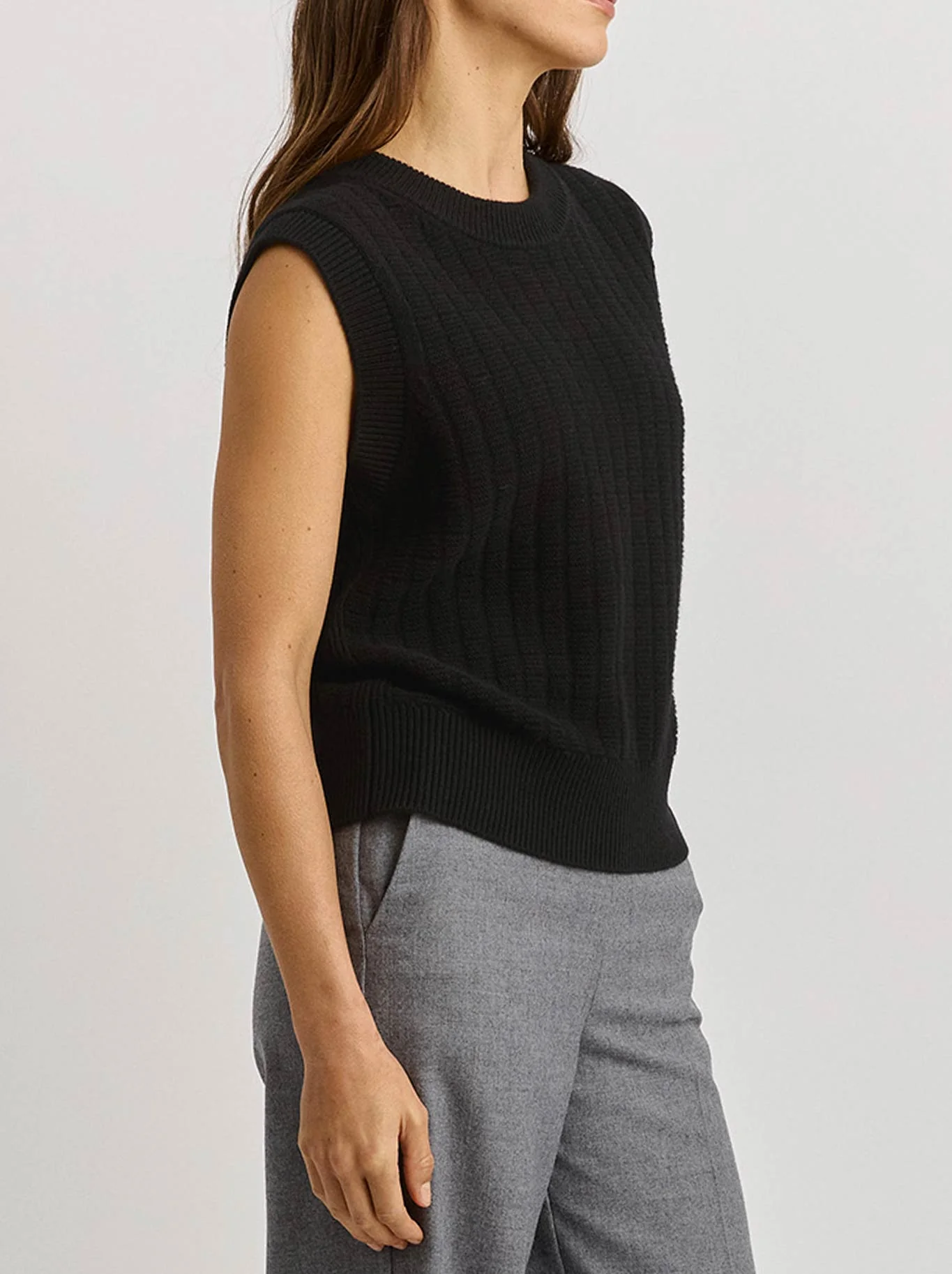 TOORALLIE GRID KNIT VEST - Image 2