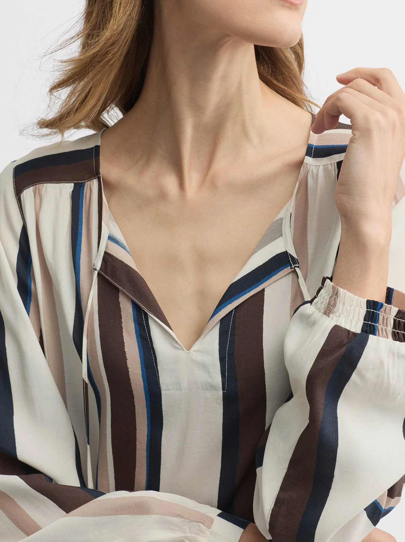 YARRA TRAIL INPRINT BLOUSE - Image 2