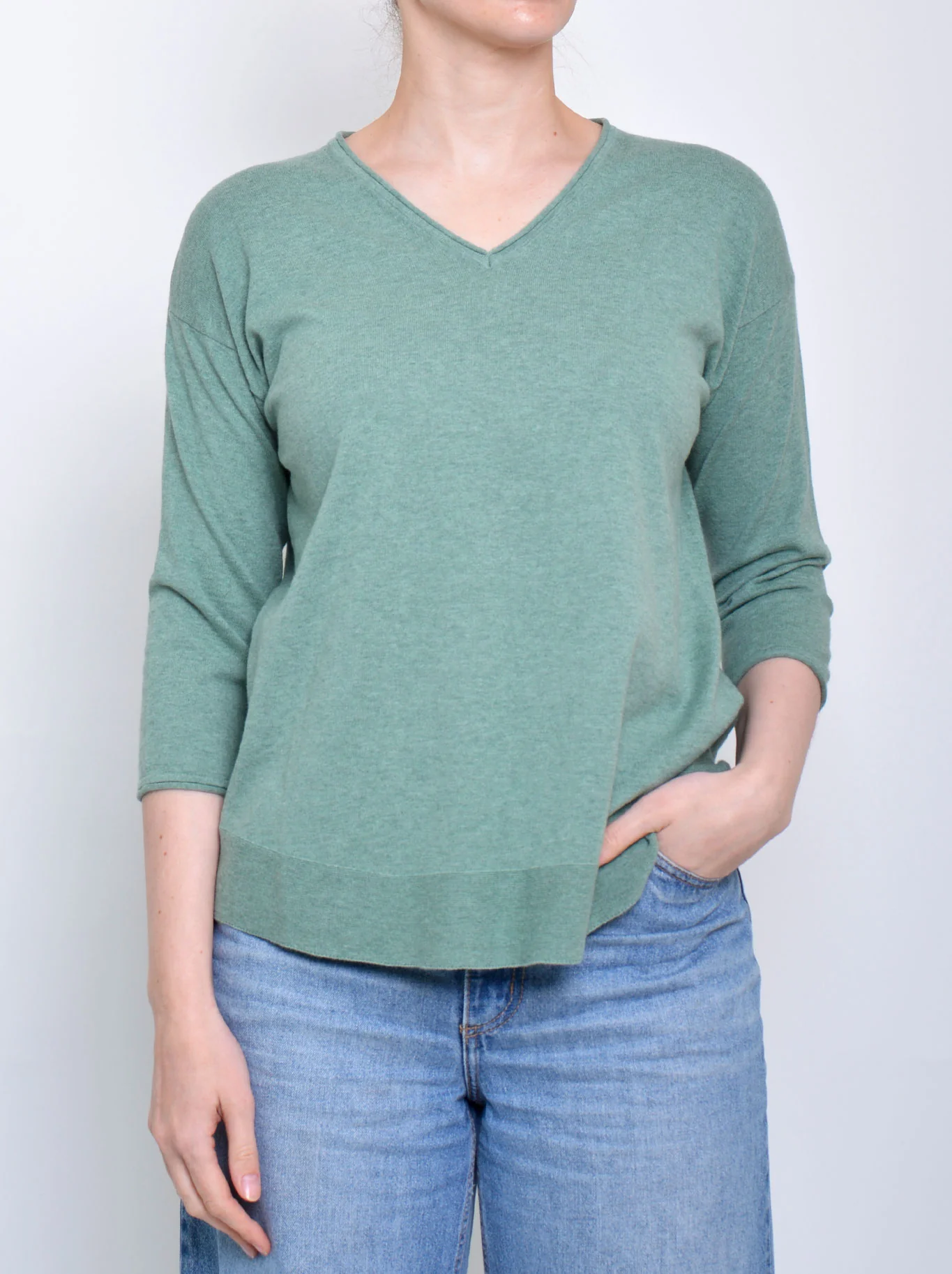 JAMES MELBOURNE VEE NECK 3/4 SLEEVE KNIT - Image 5