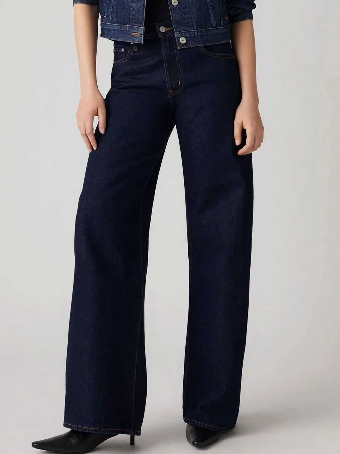 LEVI'S XL STRAIGHT JEAN