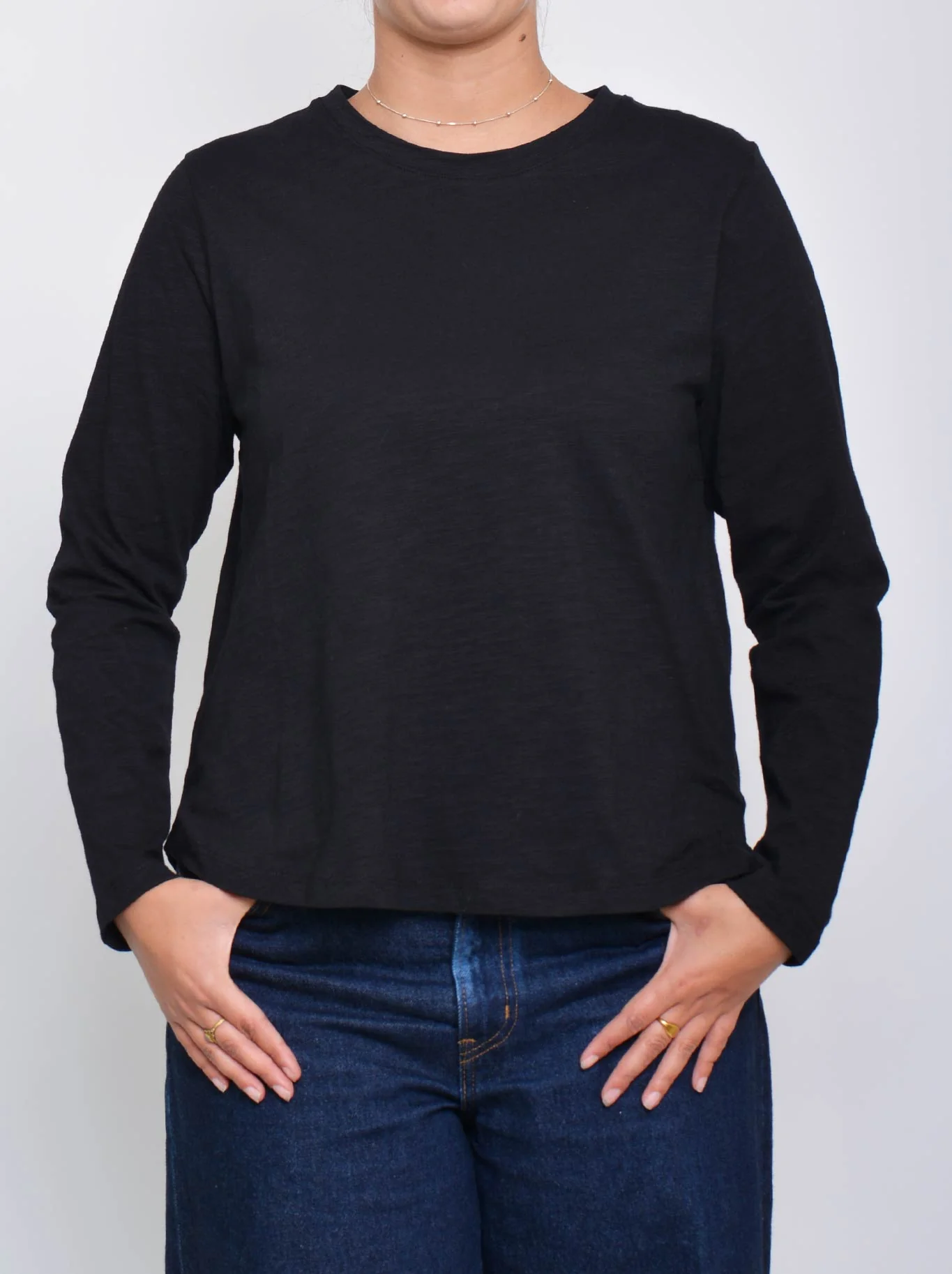 ENNI LONG SLEEVE TEE