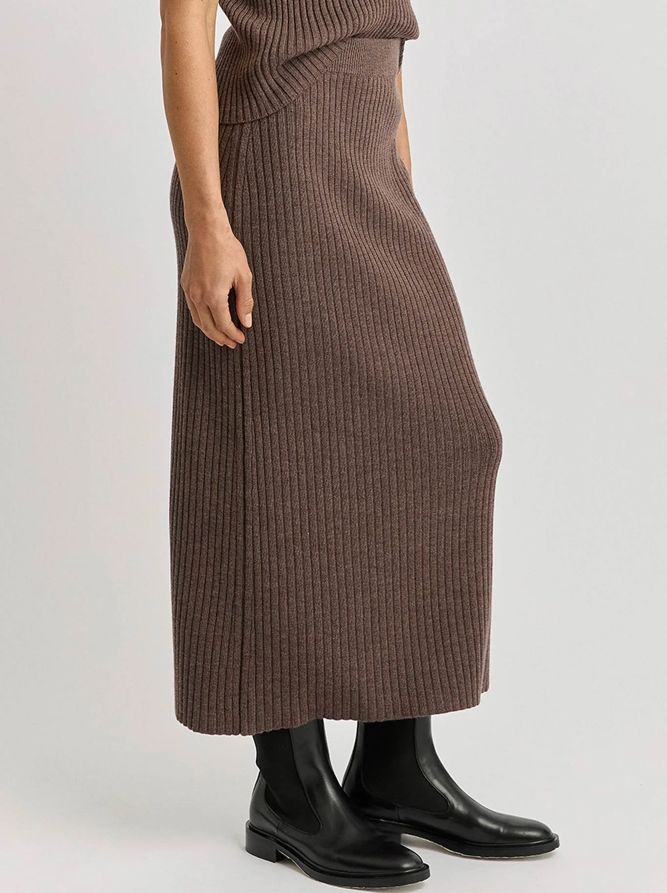 TOORALLIE RIB KNIT SKIRT - Image 6