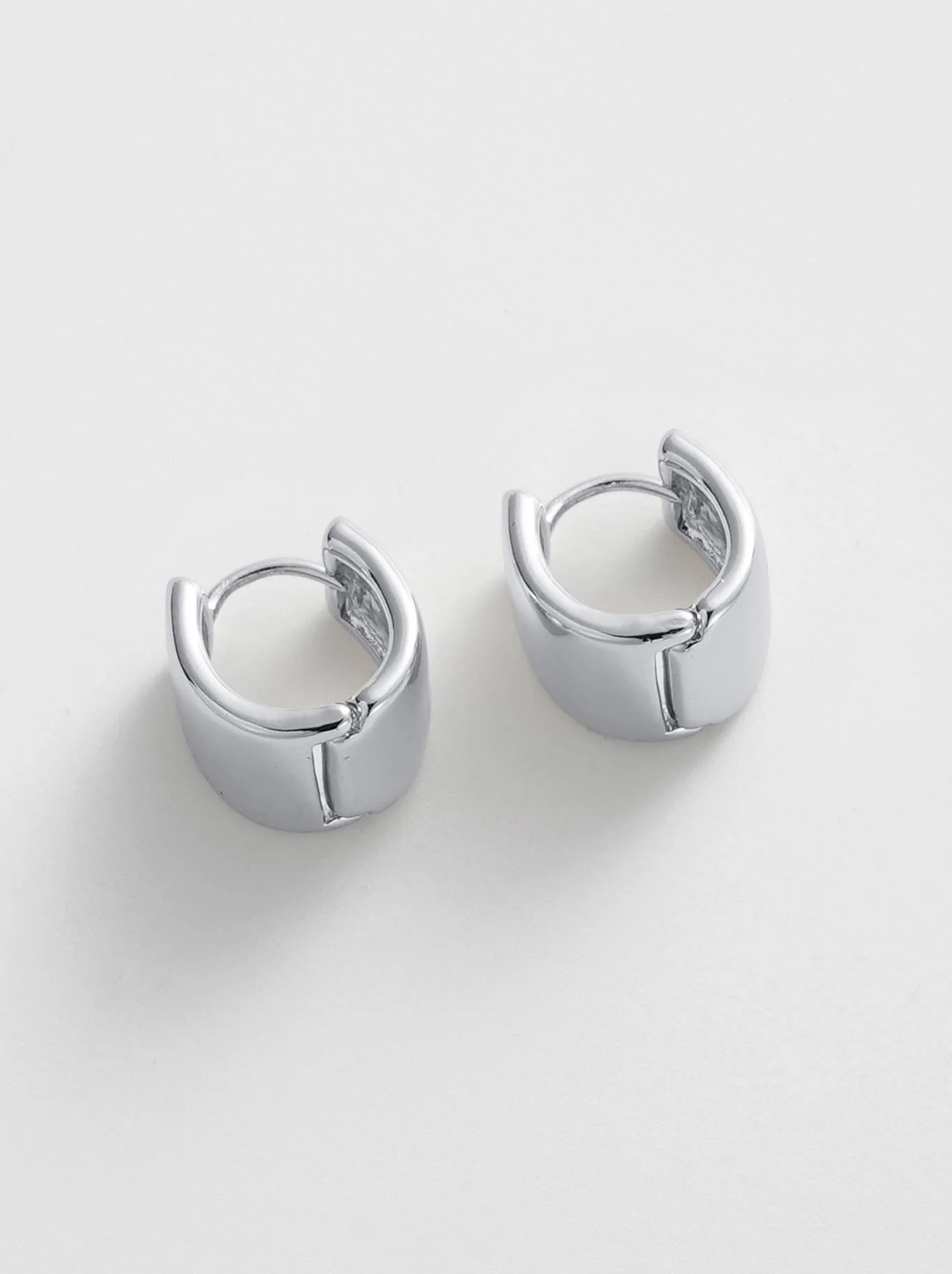 ZAFINO RILEY HOOP - Image 2