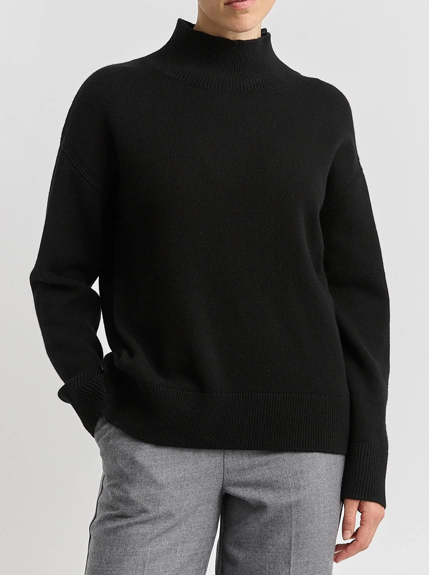 TOORALLIE SPLIT NECK FUNNEL