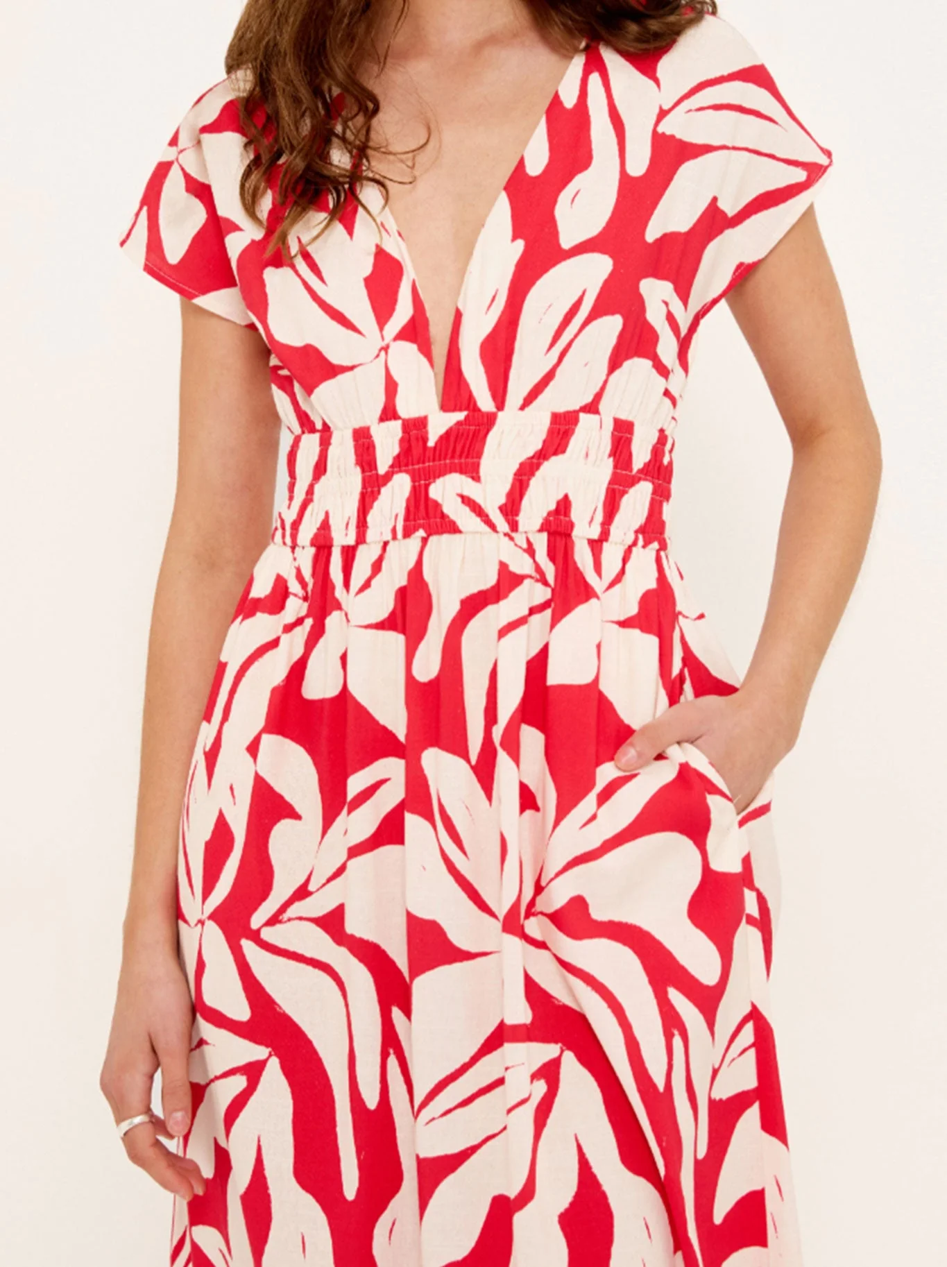 STAPLE THE LABEL SERATA SHIRRED MIDI DRESS - Image 3