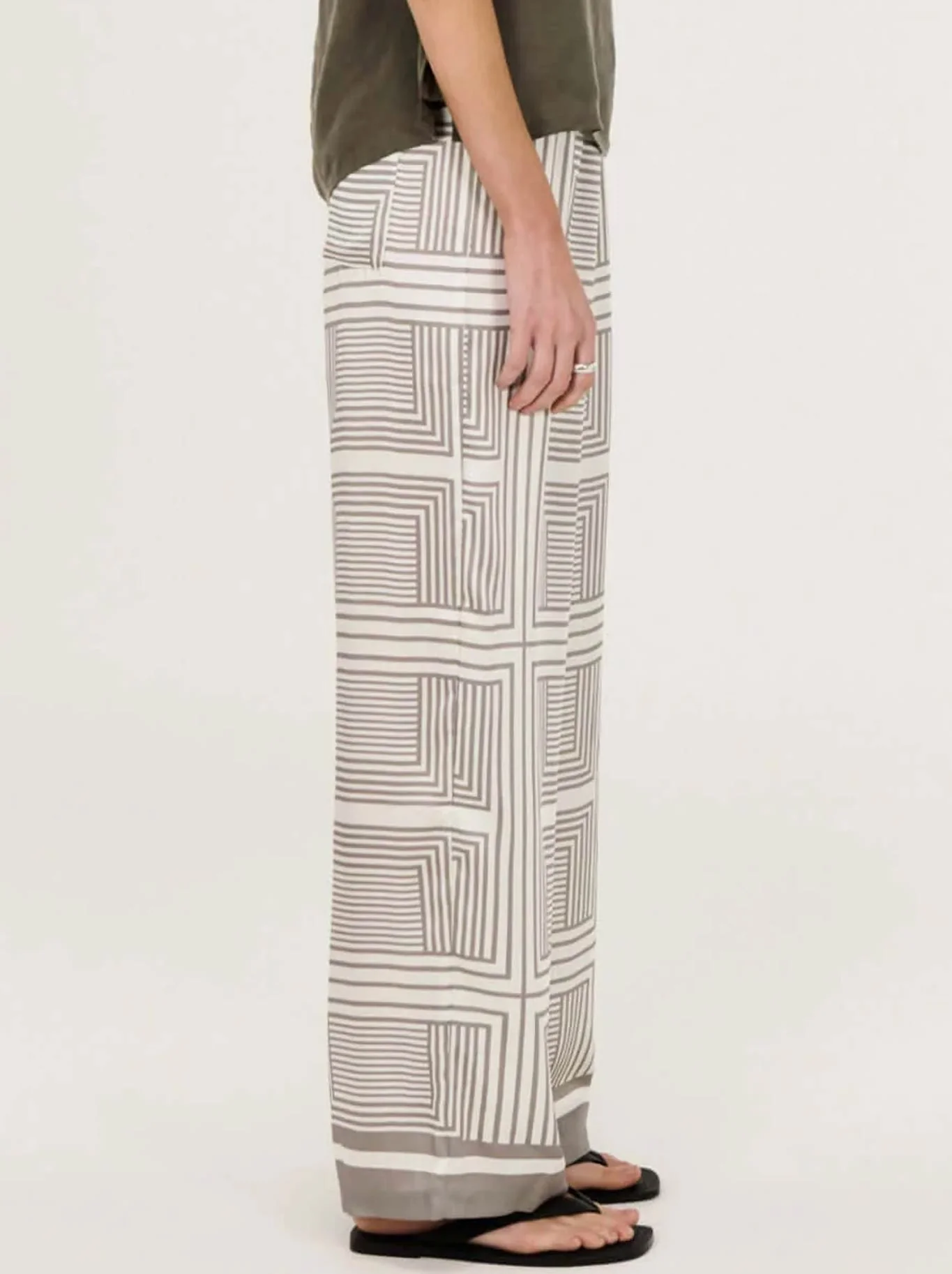 STAPLE THE LABEL SIPHON RELAXED PANT - Image 2