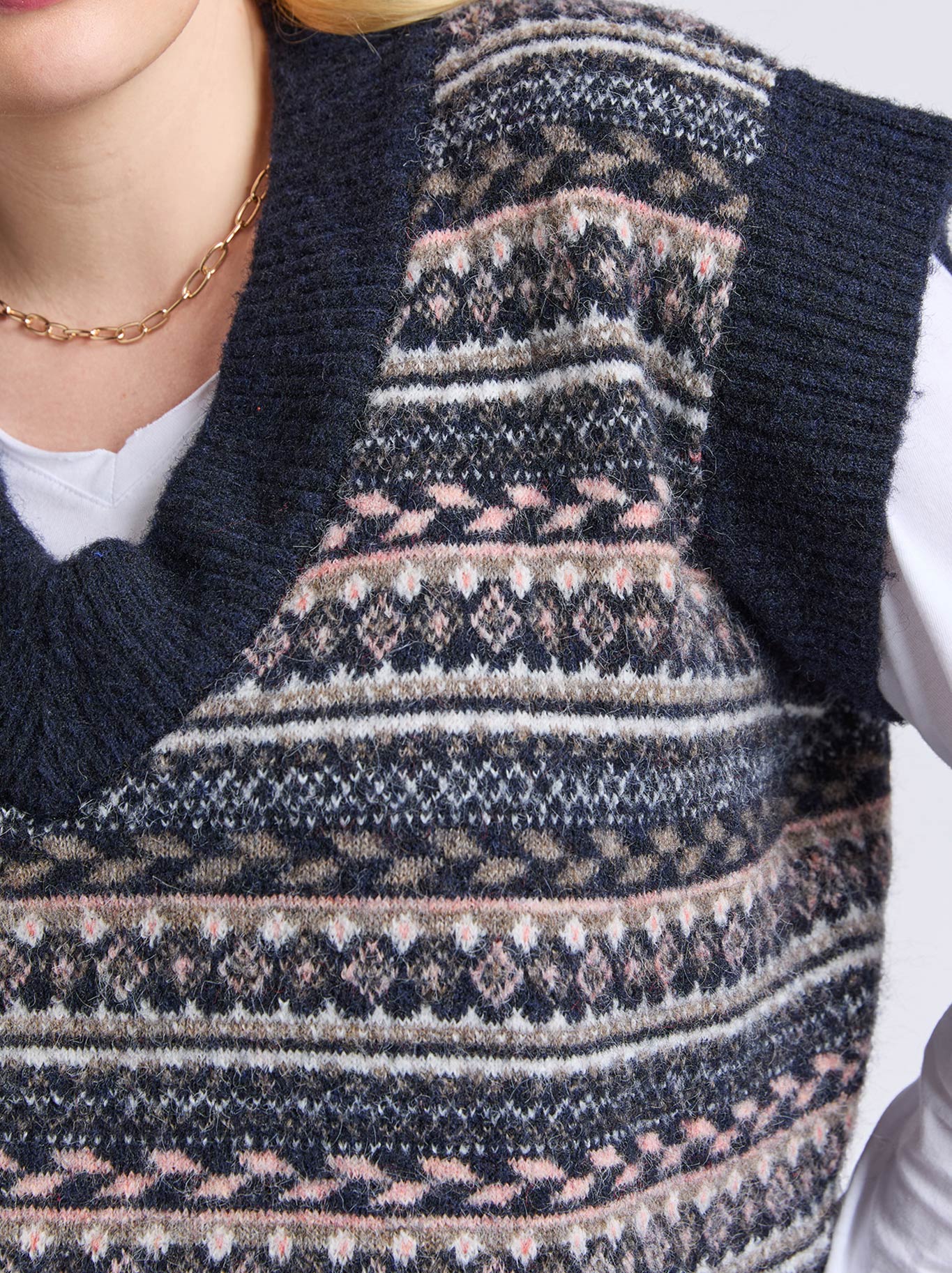 ELM STORM VEST - Image 3