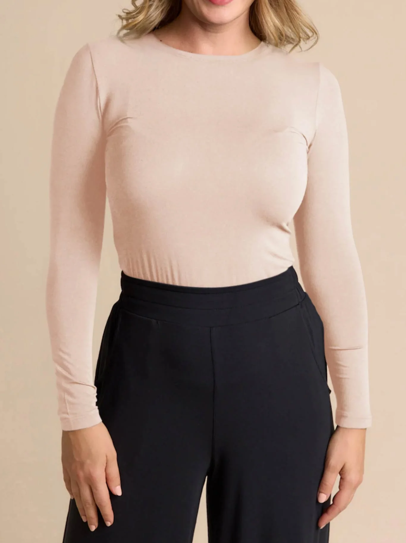 TANI LONG SLEEVE HIGH NECK TOP - Image 10