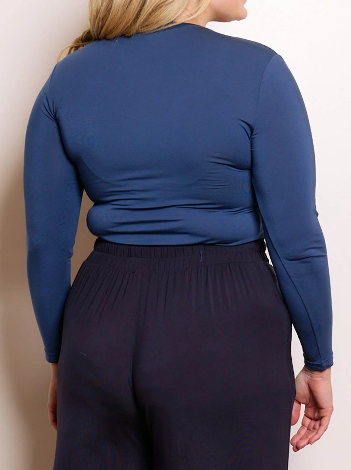 TANI LONG SLEEVE HIGH NECK TOP - Image 15
