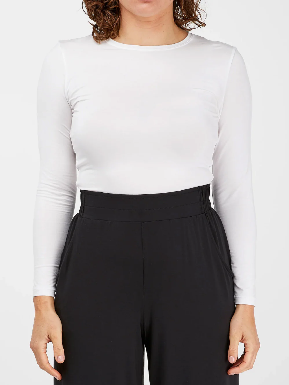 TANI LONG SLEEVE HIGH NECK TOP - Image 3