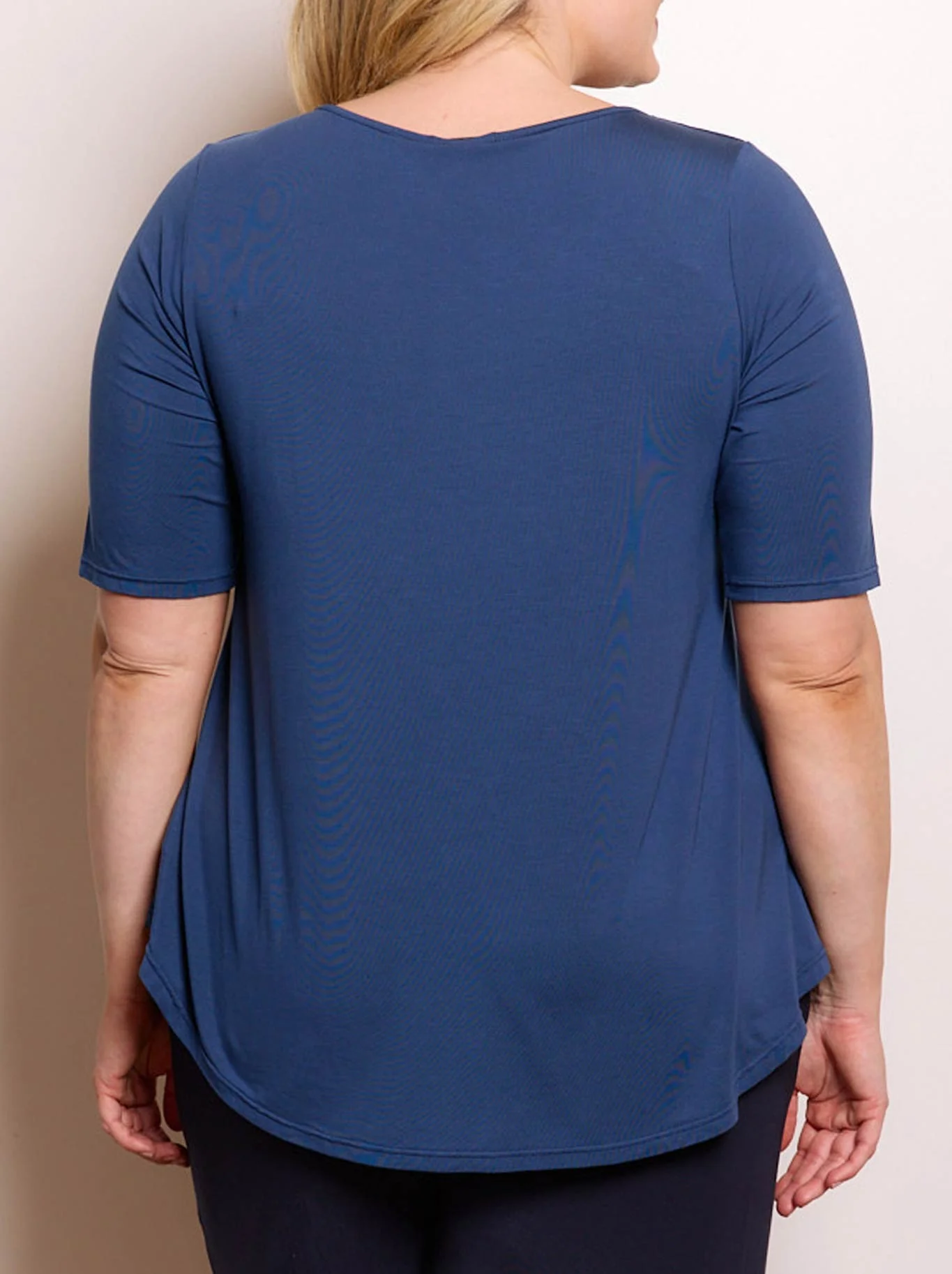 TANI ELBOW SWING TEE - Image 10