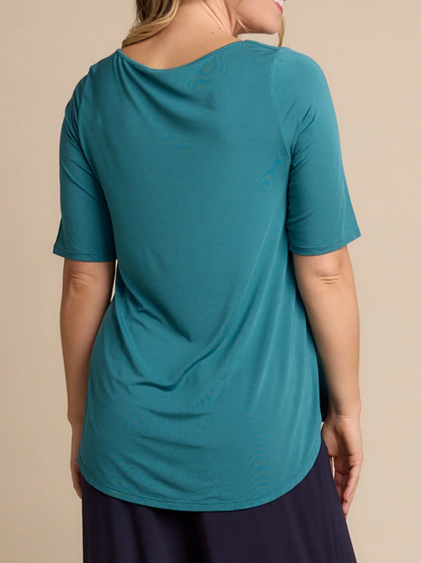 TANI ELBOW SWING TEE - Image 15