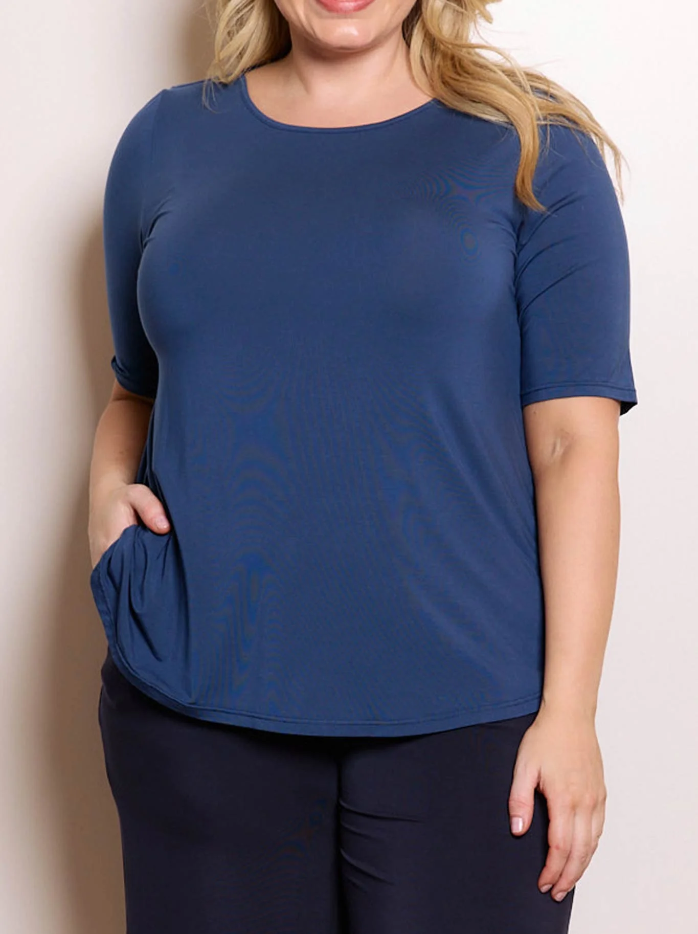 TANI ELBOW SWING TEE - Image 9