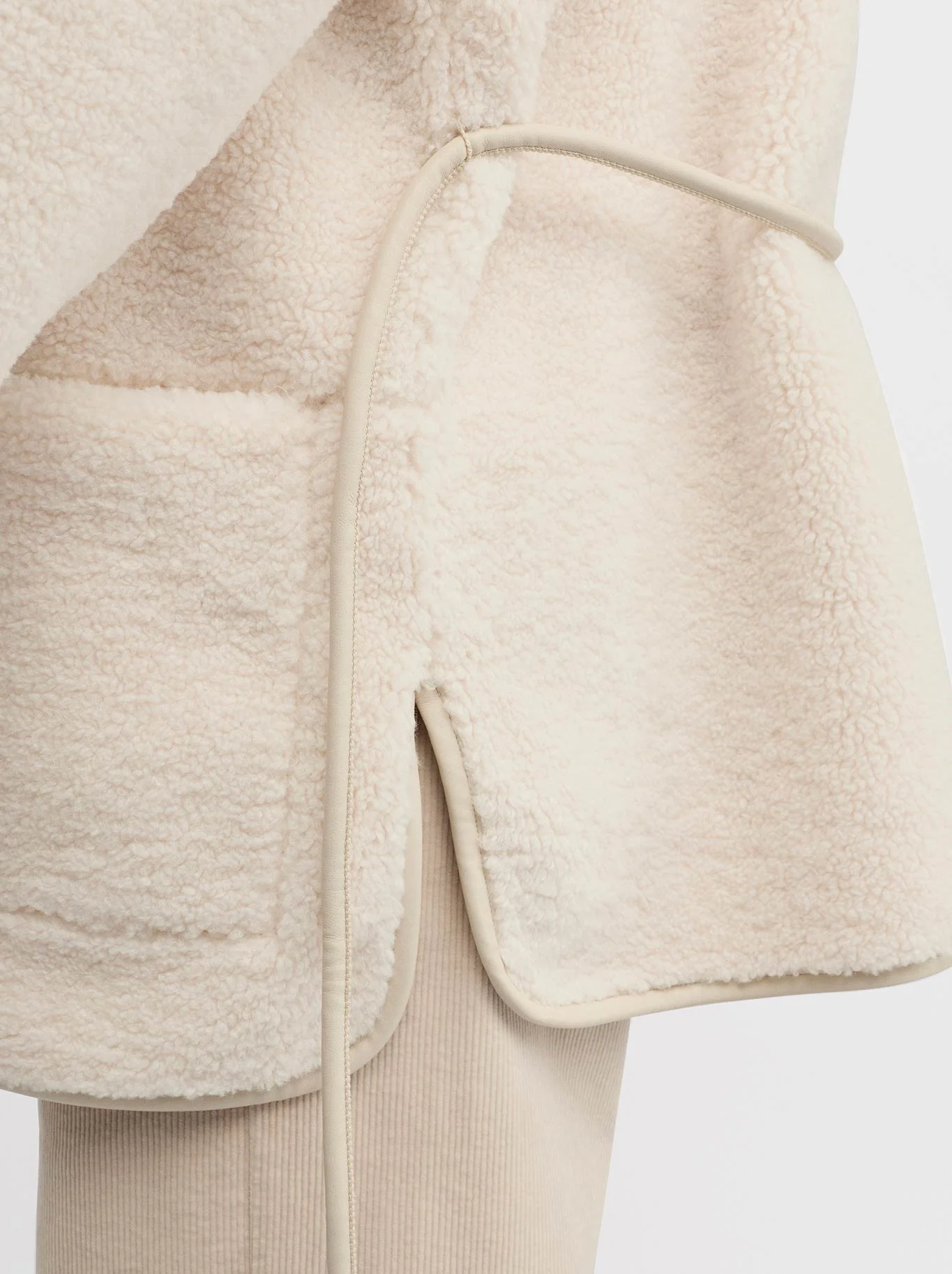 YARRA TRAIL TEDDY JACKET - Image 3