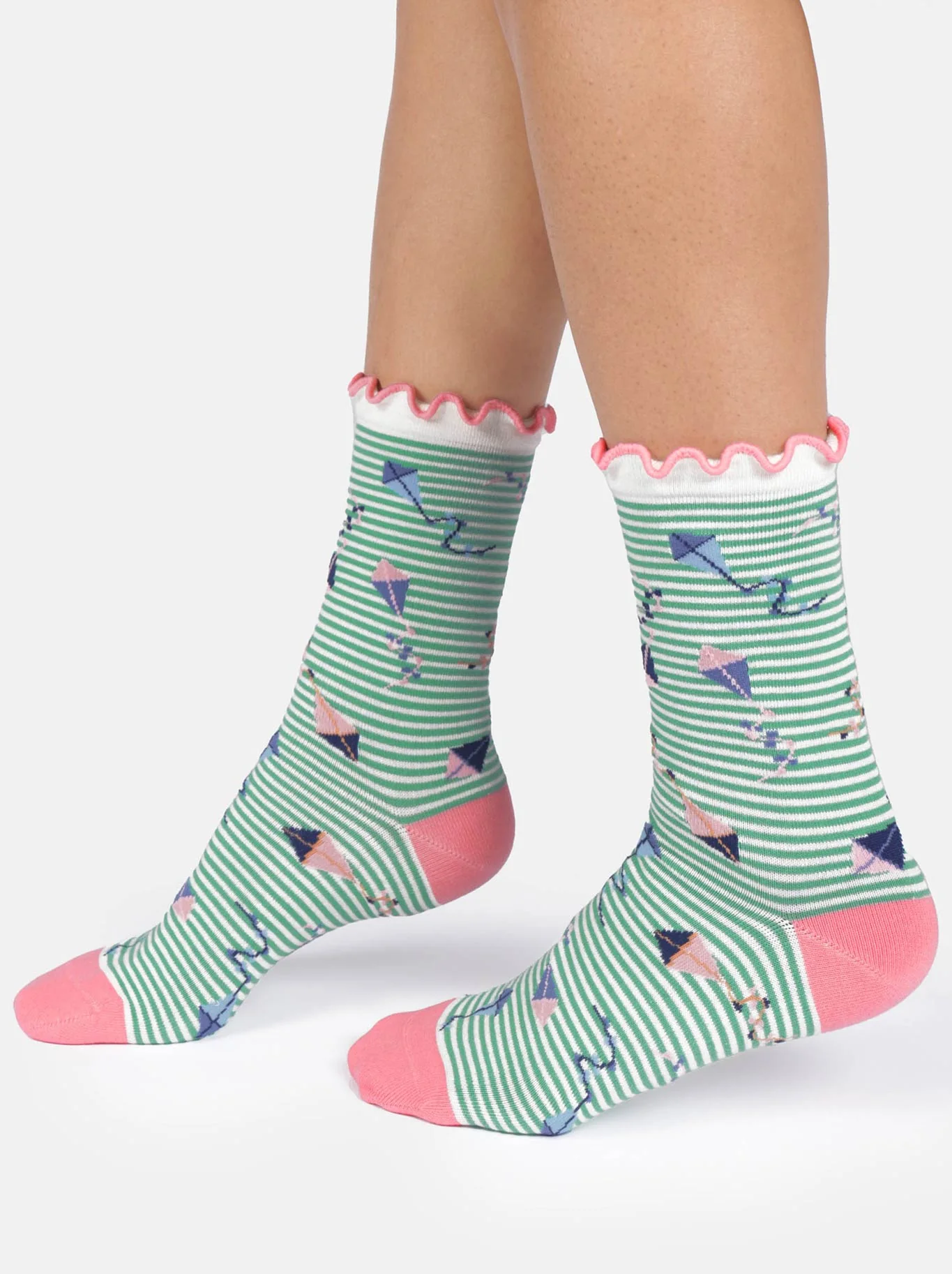 THOUGHT FLYING KITES BAMBOO FRILL CREW SOCKS - Image 4