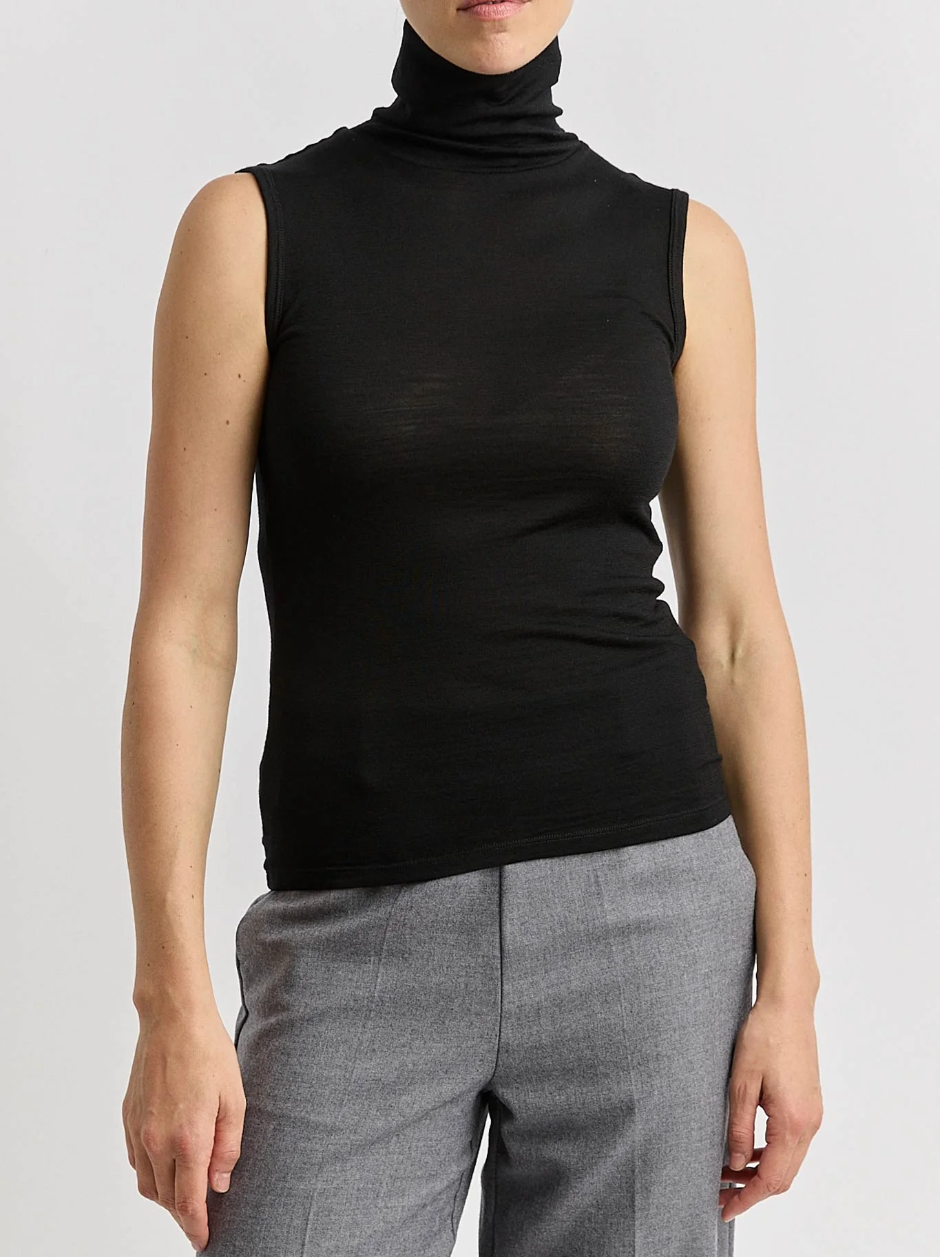 TOORALLIE SLEEVELESS ROLL NECK