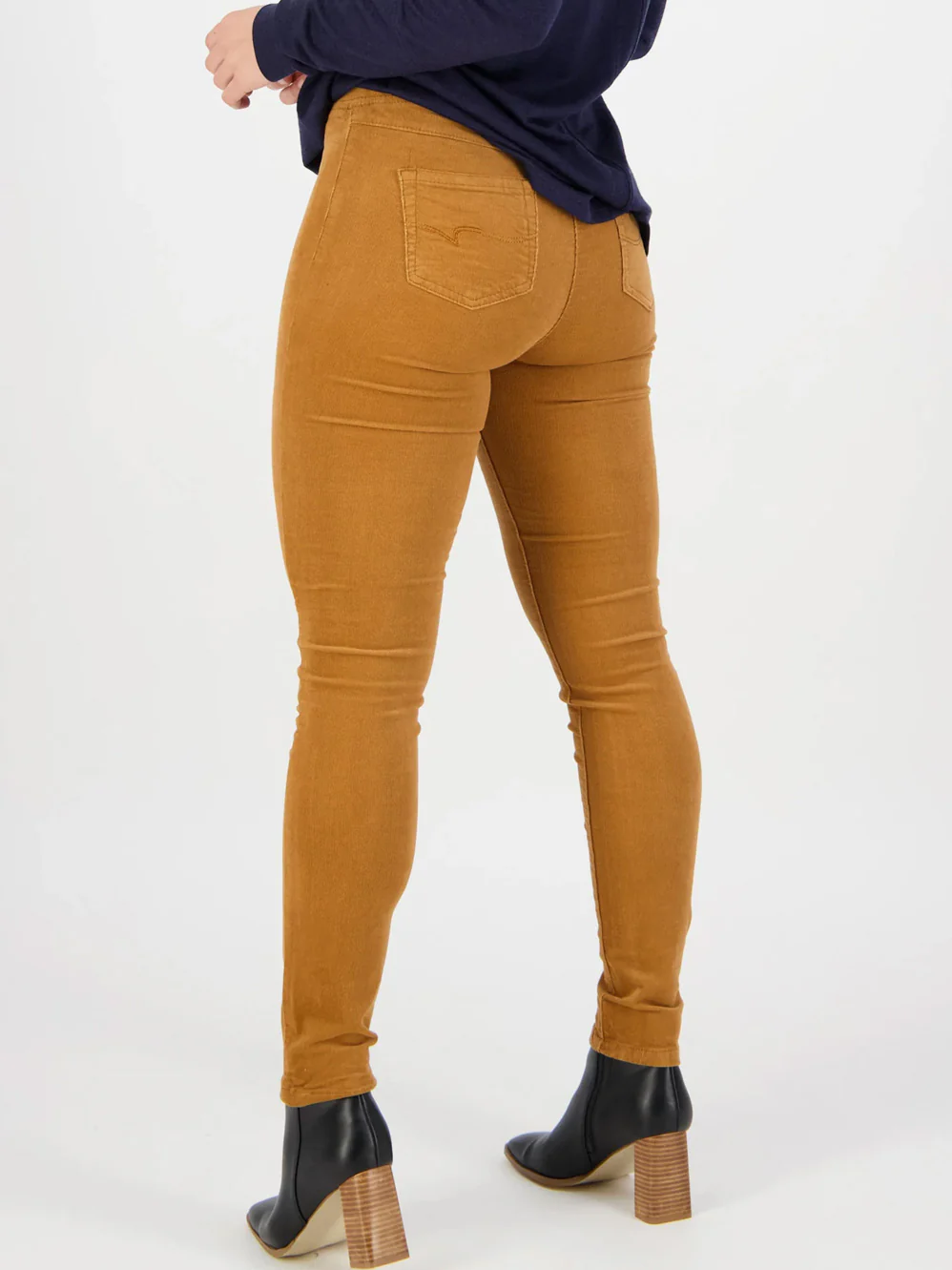 VASSALLI SKINNY PULL ON CORD PANT - Image 14