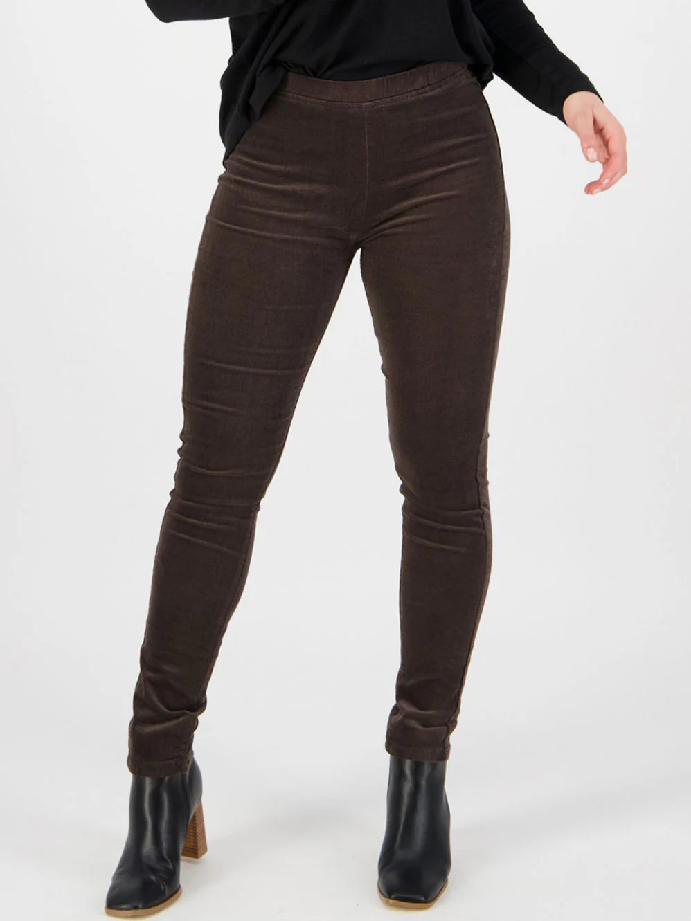 VASSALLI SKINNY PULL ON CORD PANT - Image 26