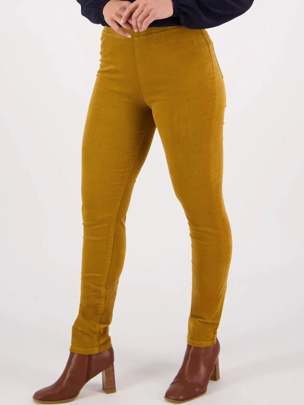 VASSALLI SKINNY PULL ON CORD PANT - Image 35