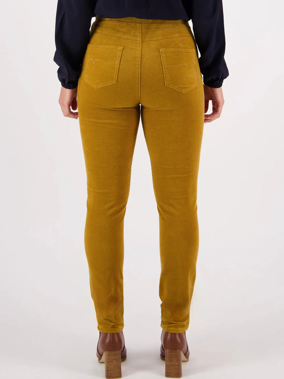 VASSALLI SKINNY PULL ON CORD PANT - Image 36