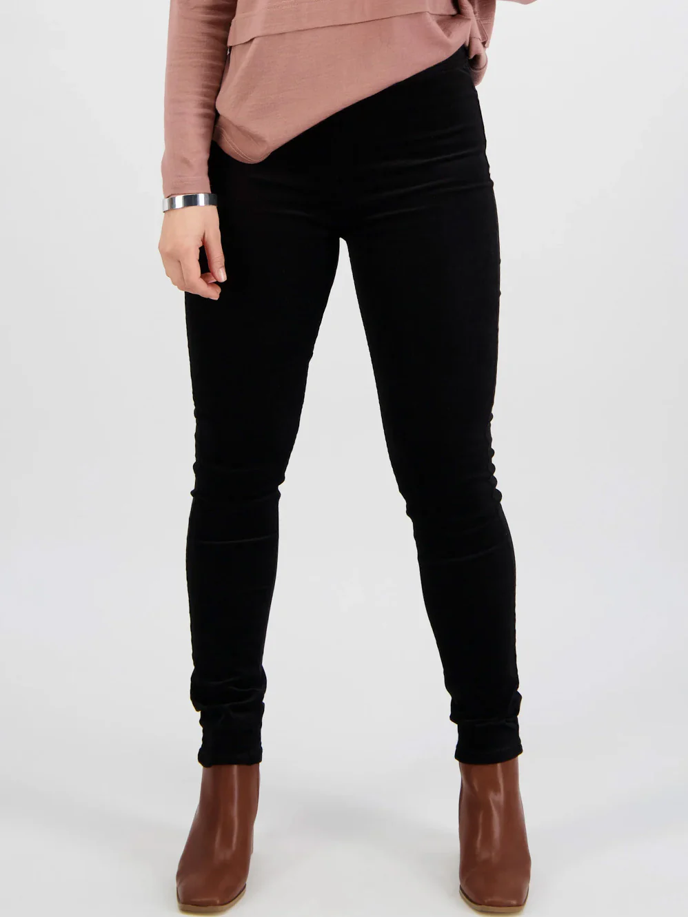 VASSALLI SKINNY PULL ON CORD PANT - Image 5