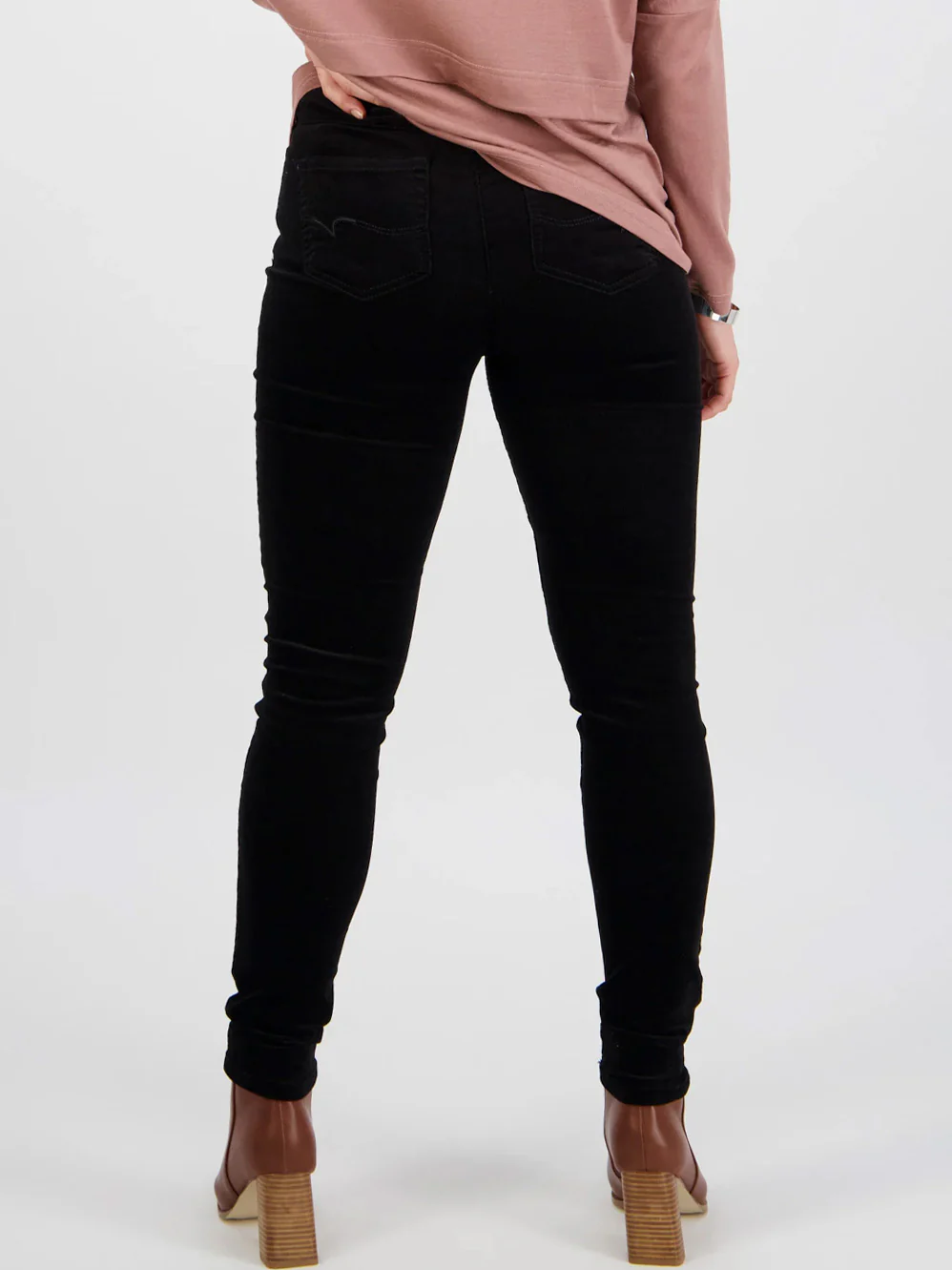 VASSALLI SKINNY PULL ON CORD PANT - Image 8