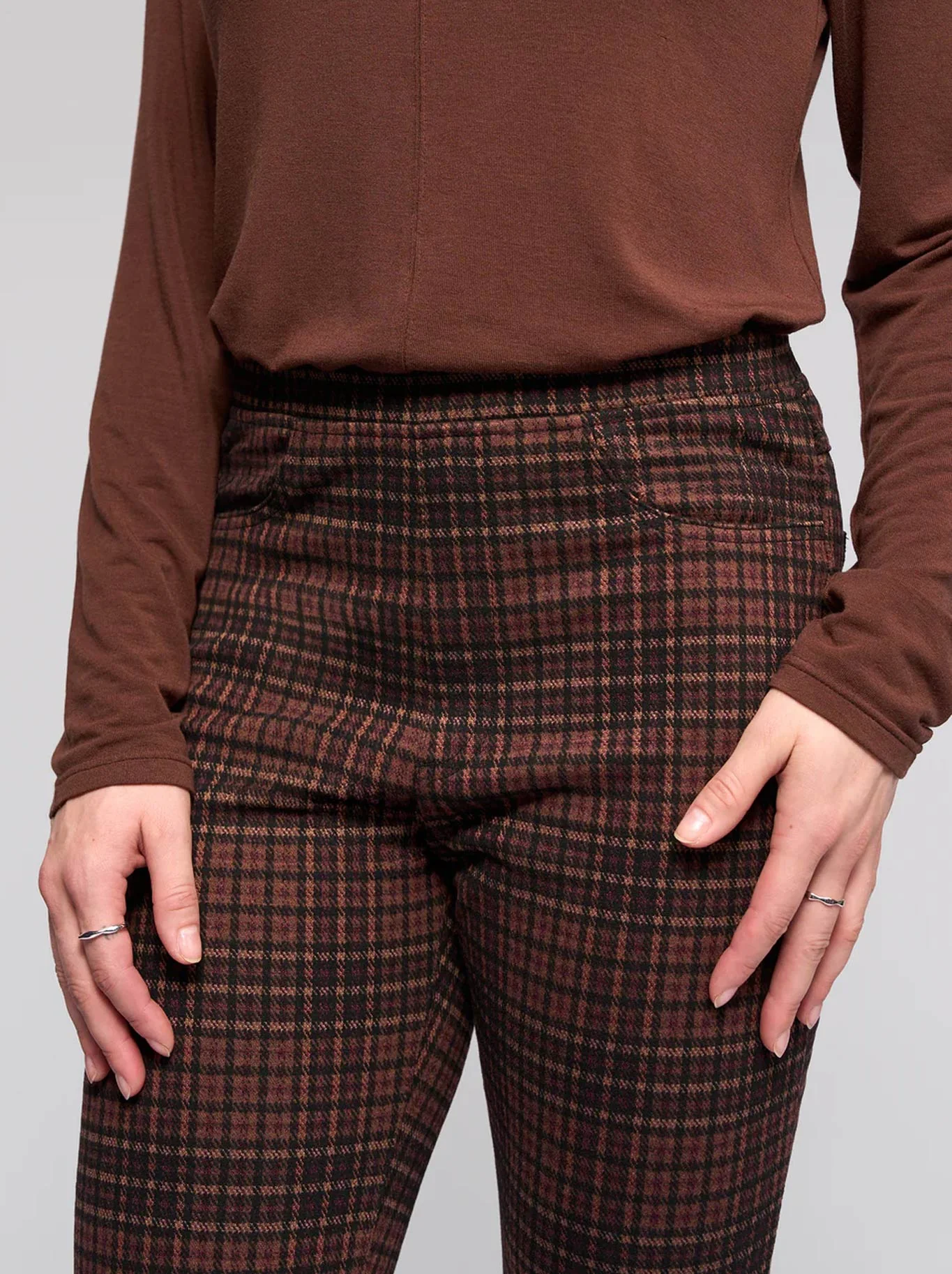 VASSALLI BAY SLIM LEG PULL ON PANT - Image 4