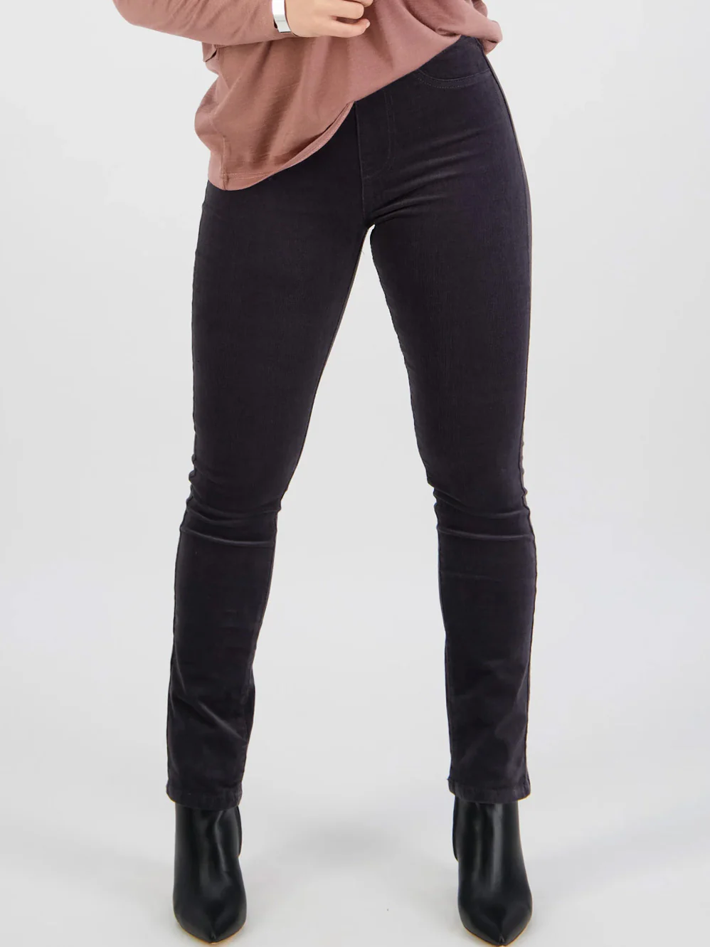 VASSALLI BAY SLIM LEG CORD PULL ON PANT - Image 18