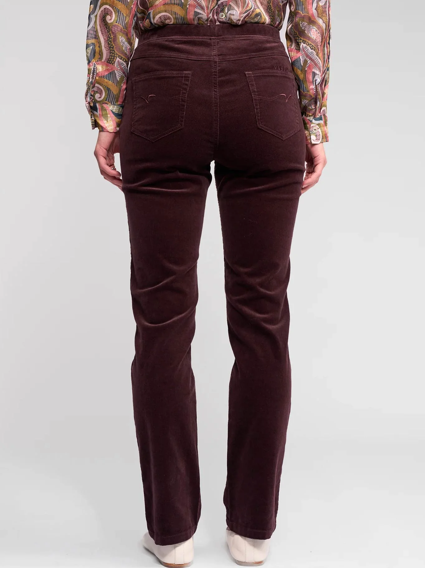 VASSALLI BAY SLIM LEG CORD PULL ON PANT - Image 3