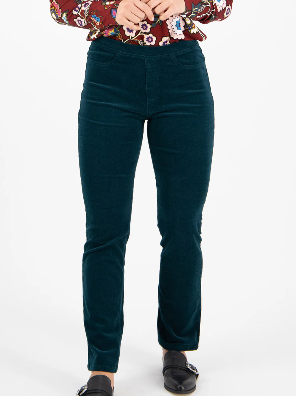 VASSALLI BAY SLIM LEG CORD PULL ON PANT - Image 30