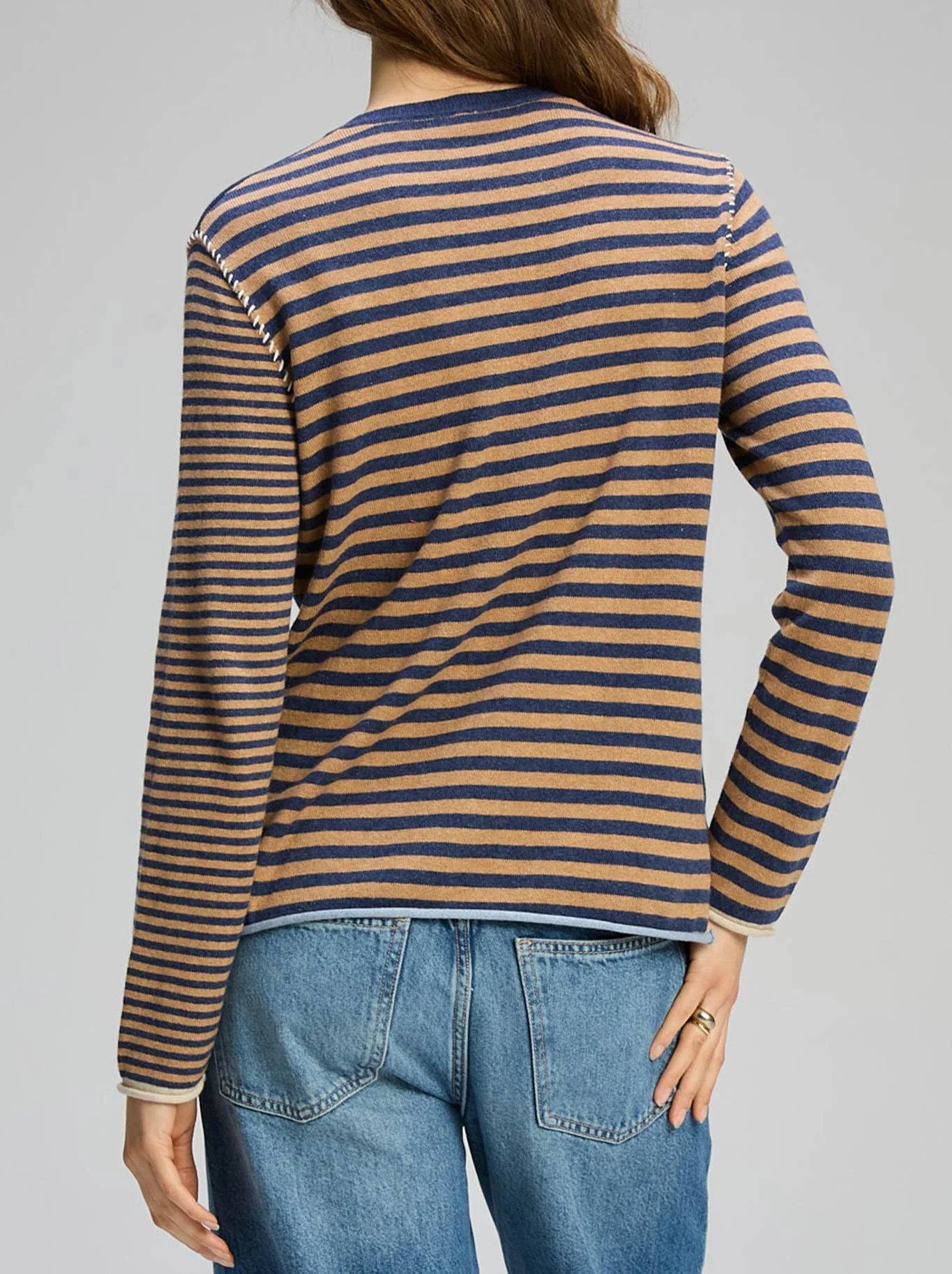 ZAKET & PLOVER VARIED STRIPE V-NECK - Image 4