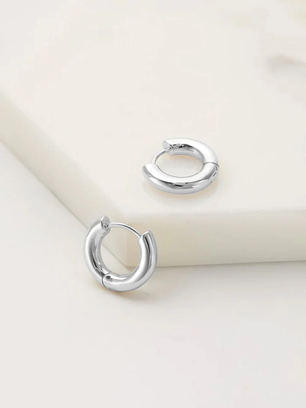 ZAFINO KENDALL HOOP - SMALL