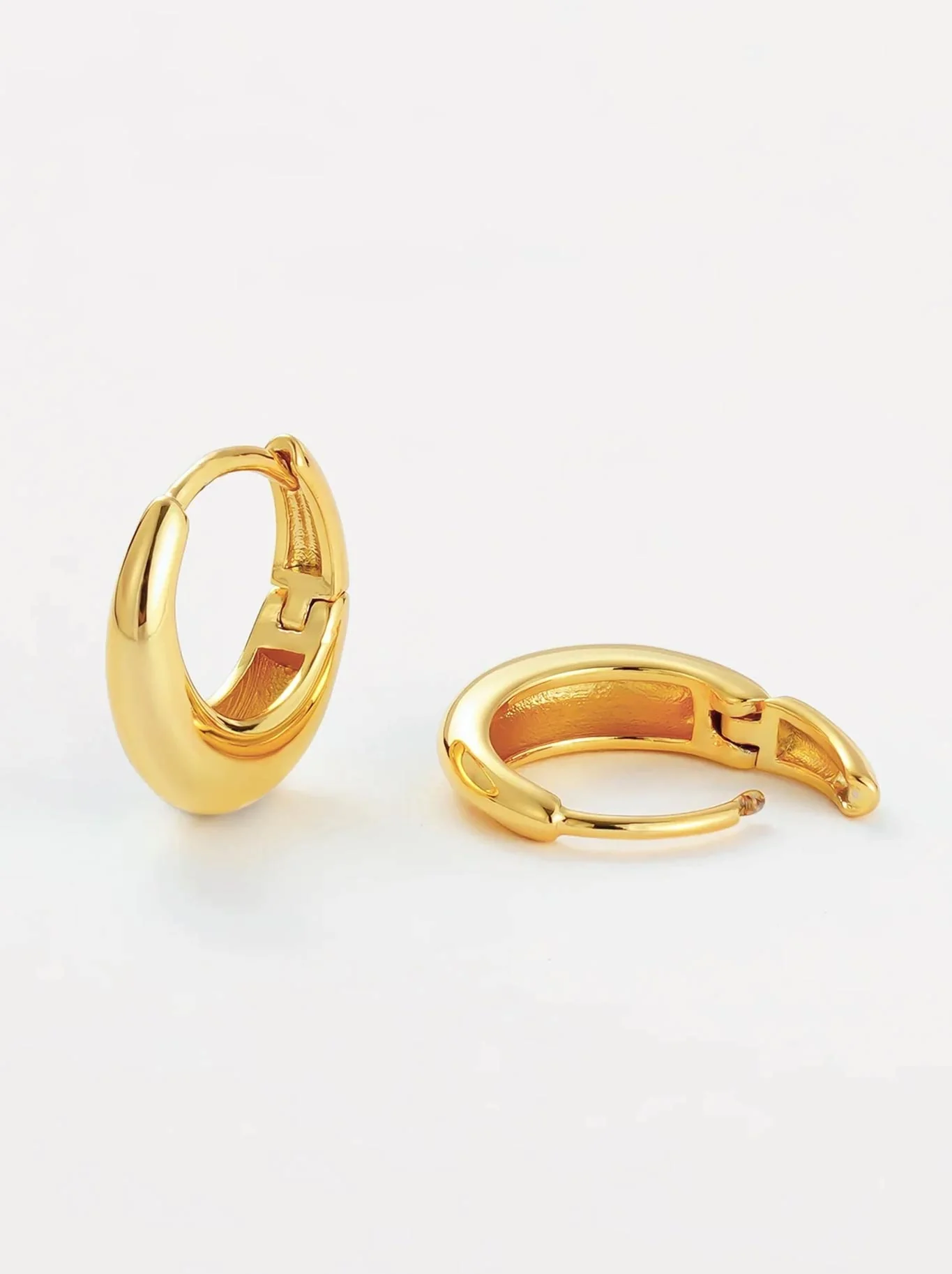 ZAFINO CLEO HOOP - SMALL - Image 2